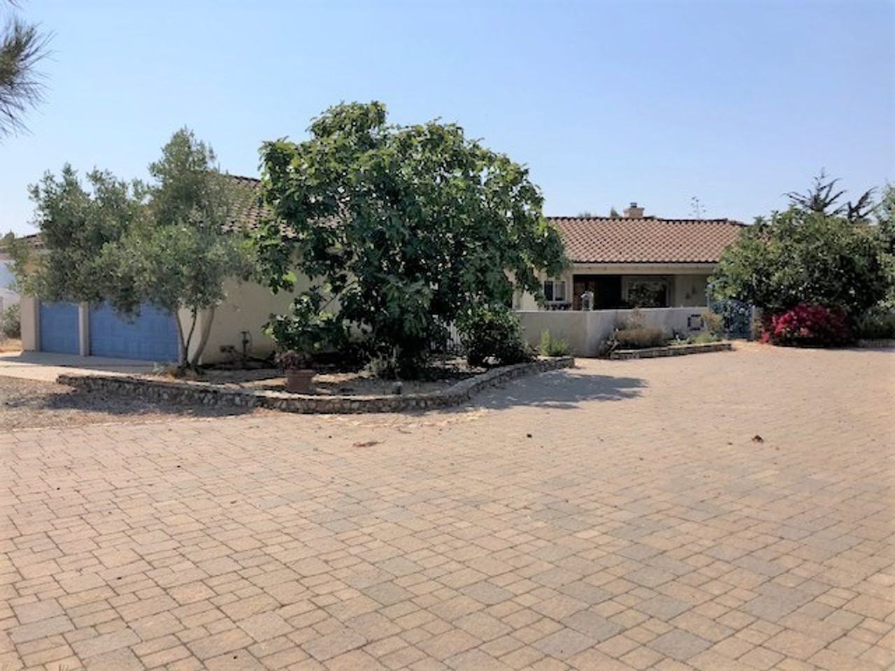 6006 Los Osos Valley Rd - Photo 2 of 29