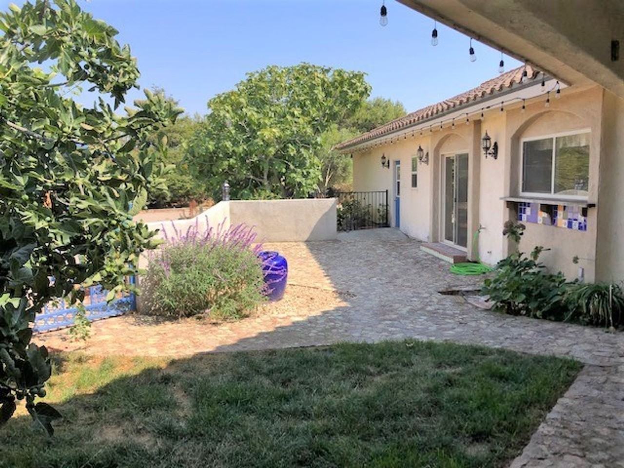 6006 Los Osos Valley Rd - Photo 5 of 29