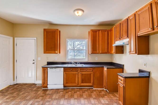 822 Pryor St Sw - Photo 5 of 12