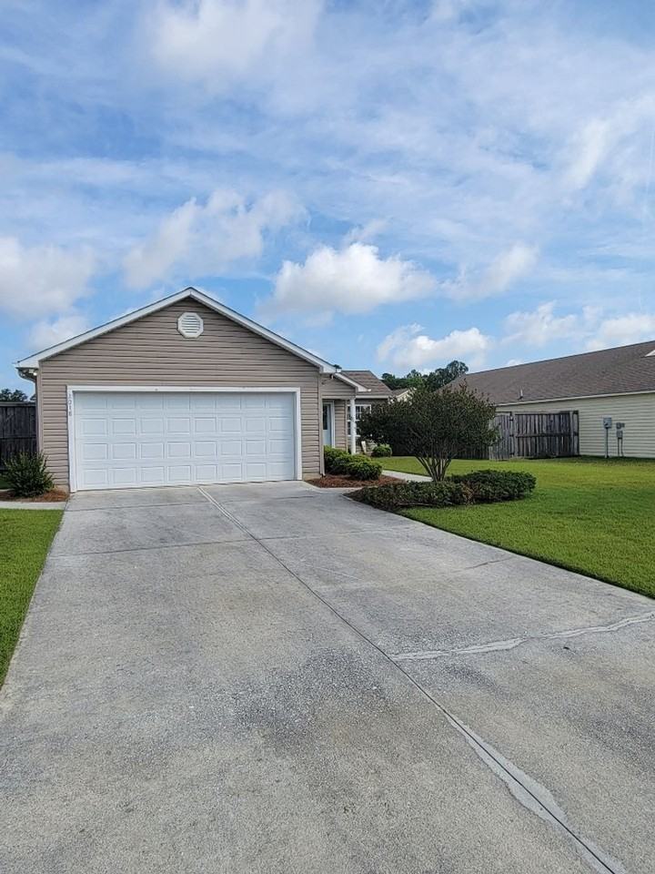 2018 Heritage Ln - Photo 2 of 27