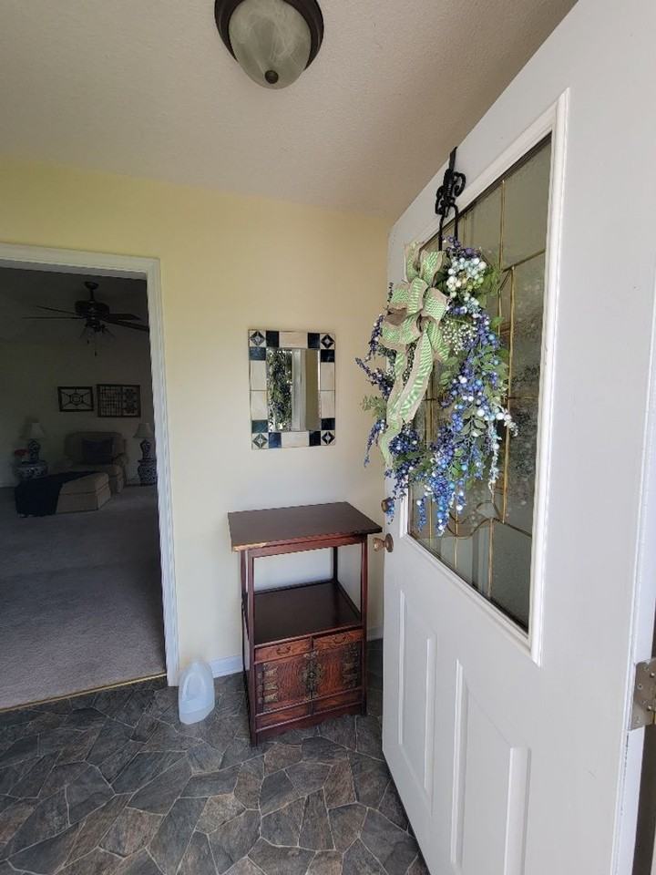 2018 Heritage Ln - Photo 4 of 27