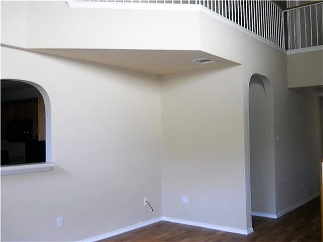 2504 Wilma Rudolph Rd - Photo 5 of 11