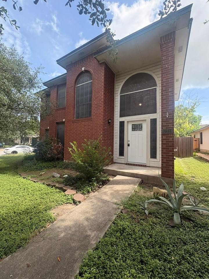 17314 Tobermory Dr - Photo 3 of 23