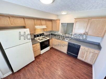 835 W Maxwell St - Photo 5 of 18