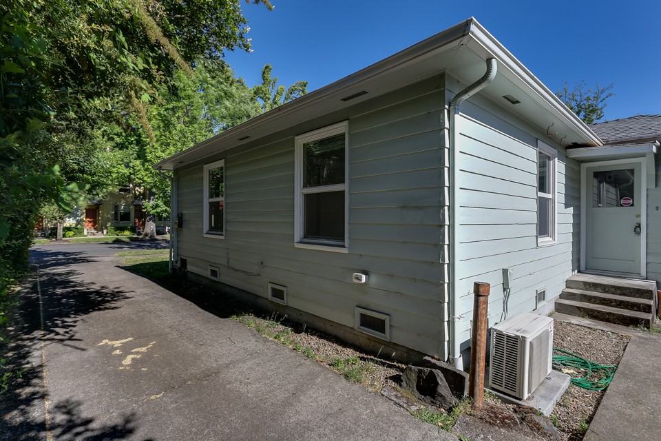 1770 Patterson St - Photo 2 of 11