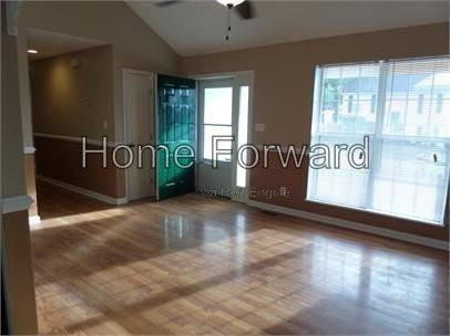 102 Dale Hollow Dr - Photo 4 of 17