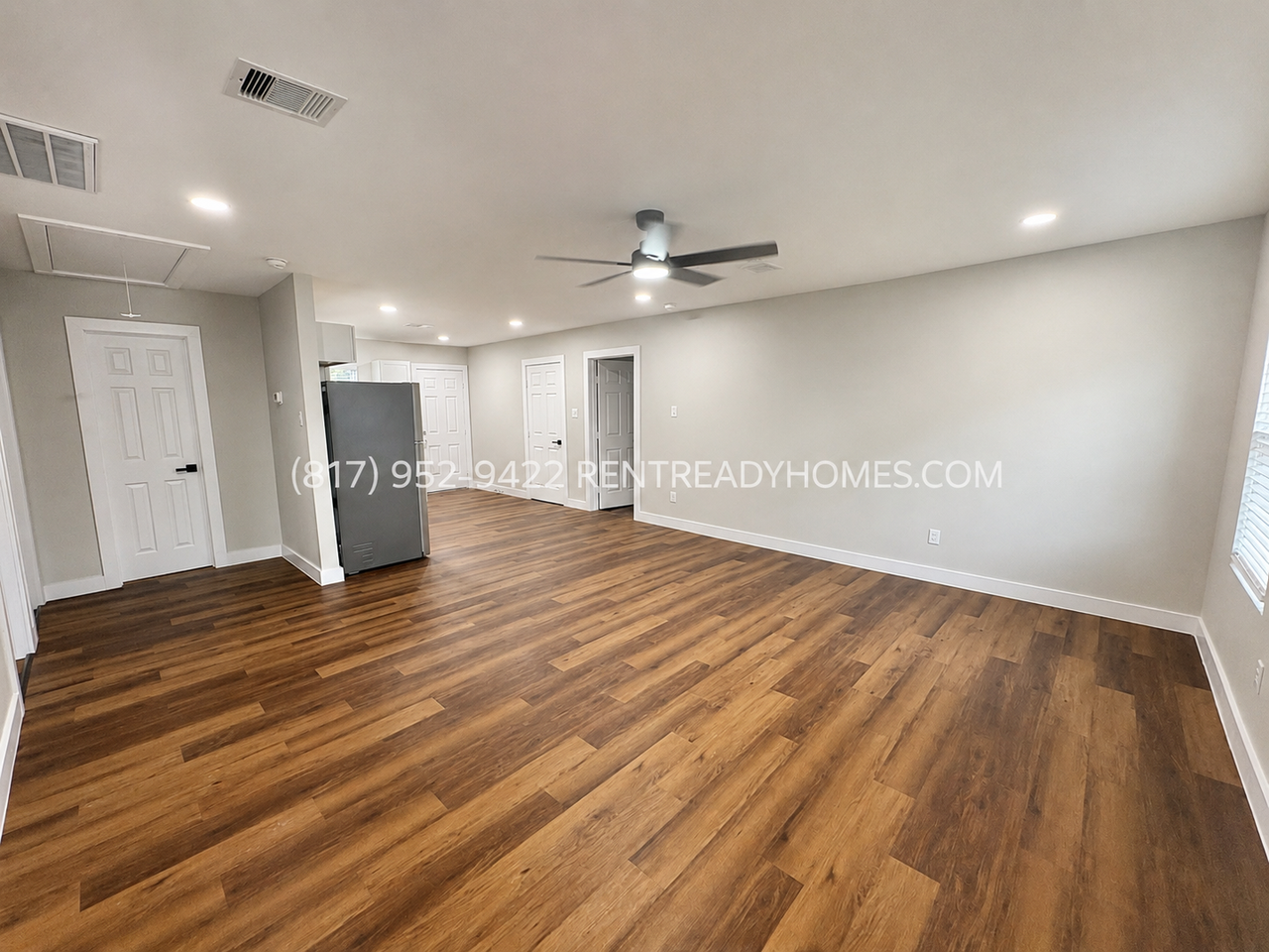 1104 Sunset Dr - Photo 3 of 22