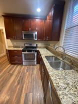 825 Fox St - Photo 1 of 1