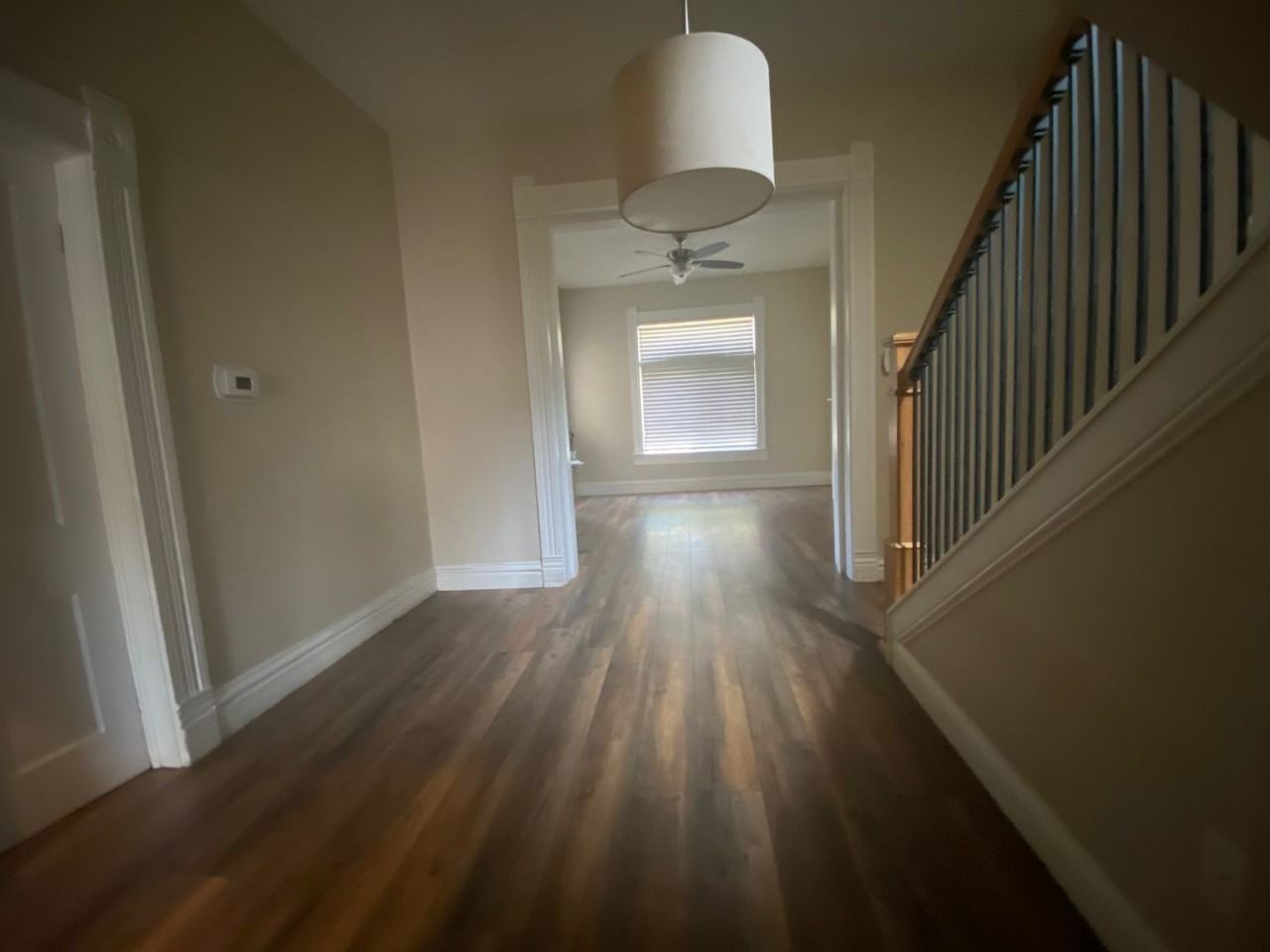 825 Fox St - Photo 4 of 12