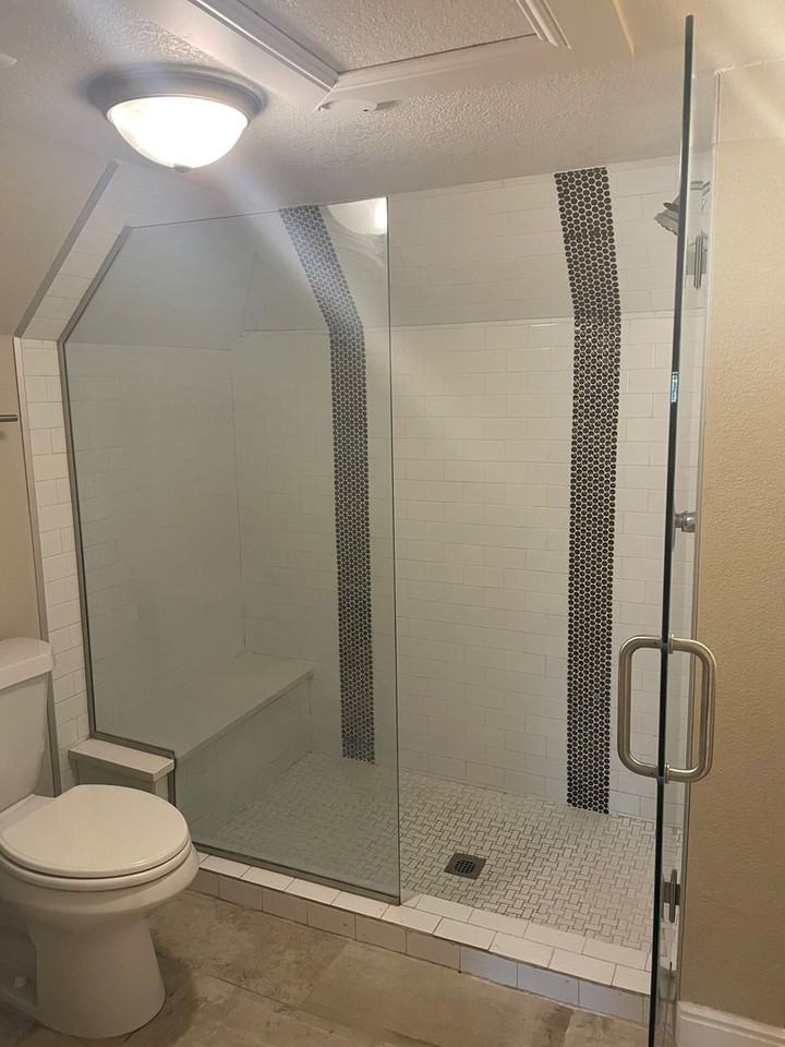 825 Fox St - Photo 5 of 12