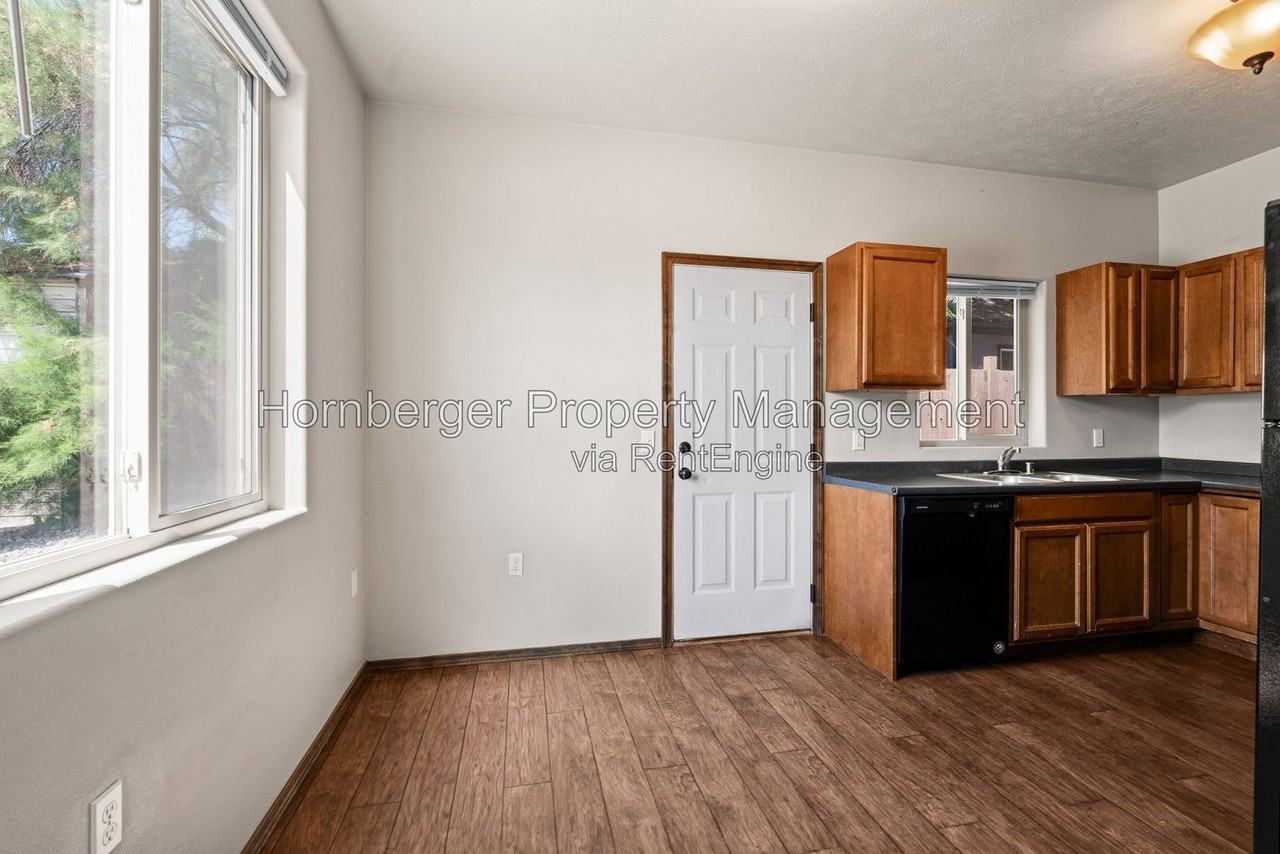 2019 N Post St - Photo 6 of 23