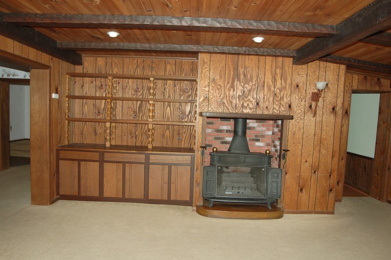 103 W Penn St - Photo 5 of 13