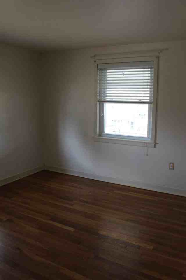 4840 Lehman Rd - Photo 5 of 13