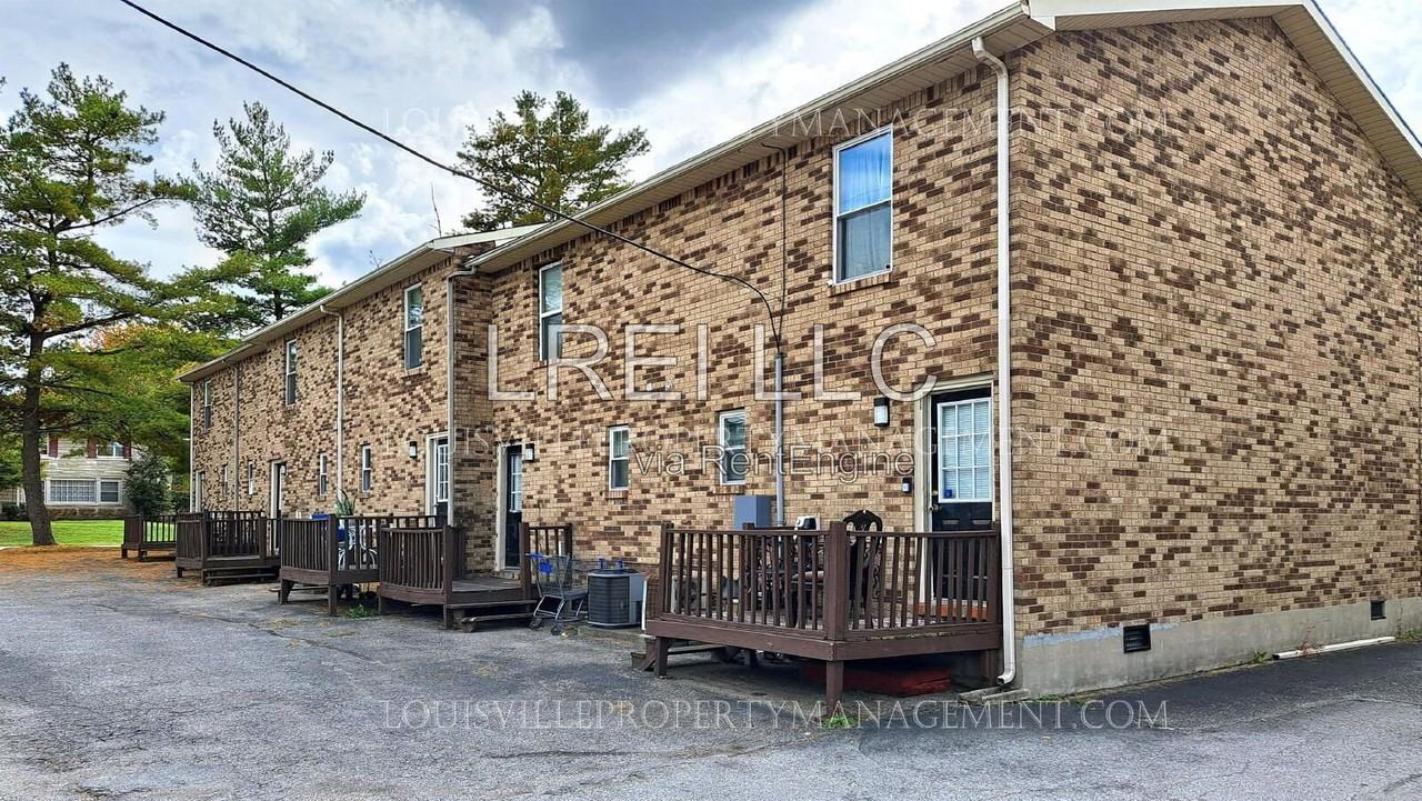 3413 Clingstone Way - Photo 2 of 32