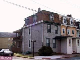 200 W Union St #A - Photo 3 of 8