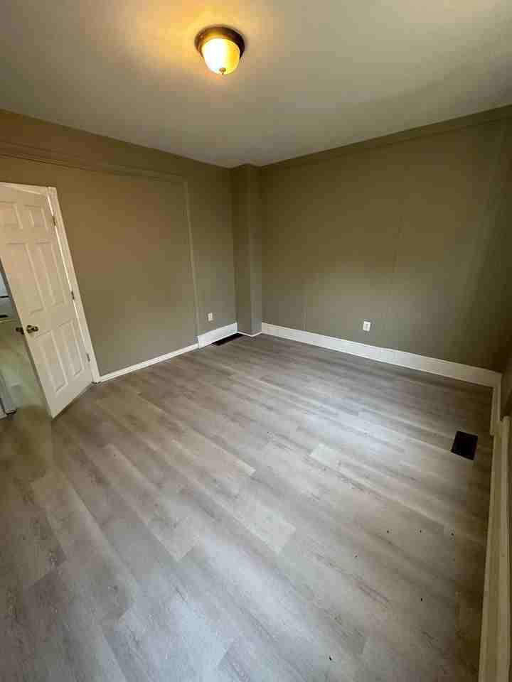 200 W Union St #A - Photo 6 of 8