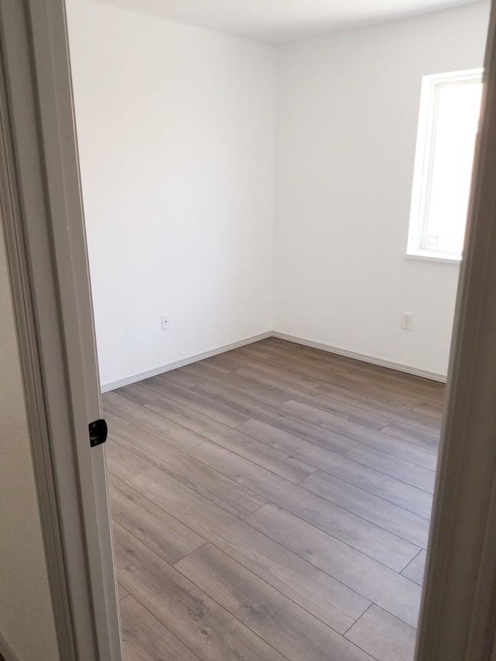 8608 Spotted Pony Ave Sw - Photo 6 of 14