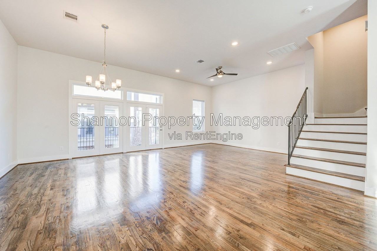 1603 Colorado St - Photo 6 of 25