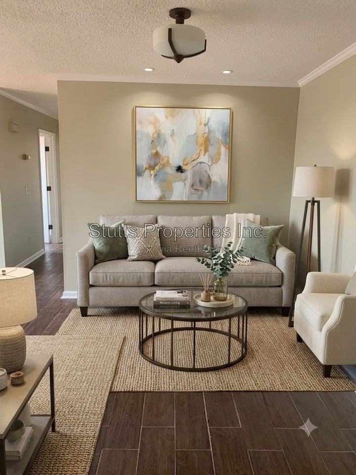 3450 Cloverdale Rd #5 - Photo 6 of 6