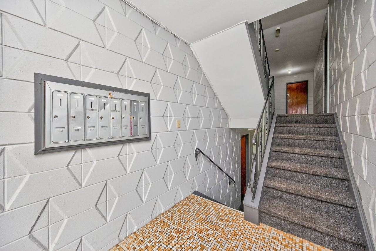 6140 Ridge Ave #6 - Photo 3 of 15