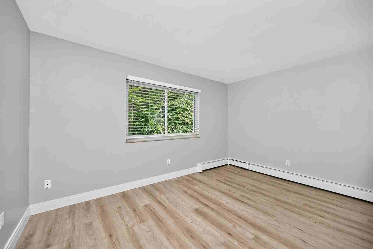 6140 Ridge Ave #6 - Photo 6 of 15