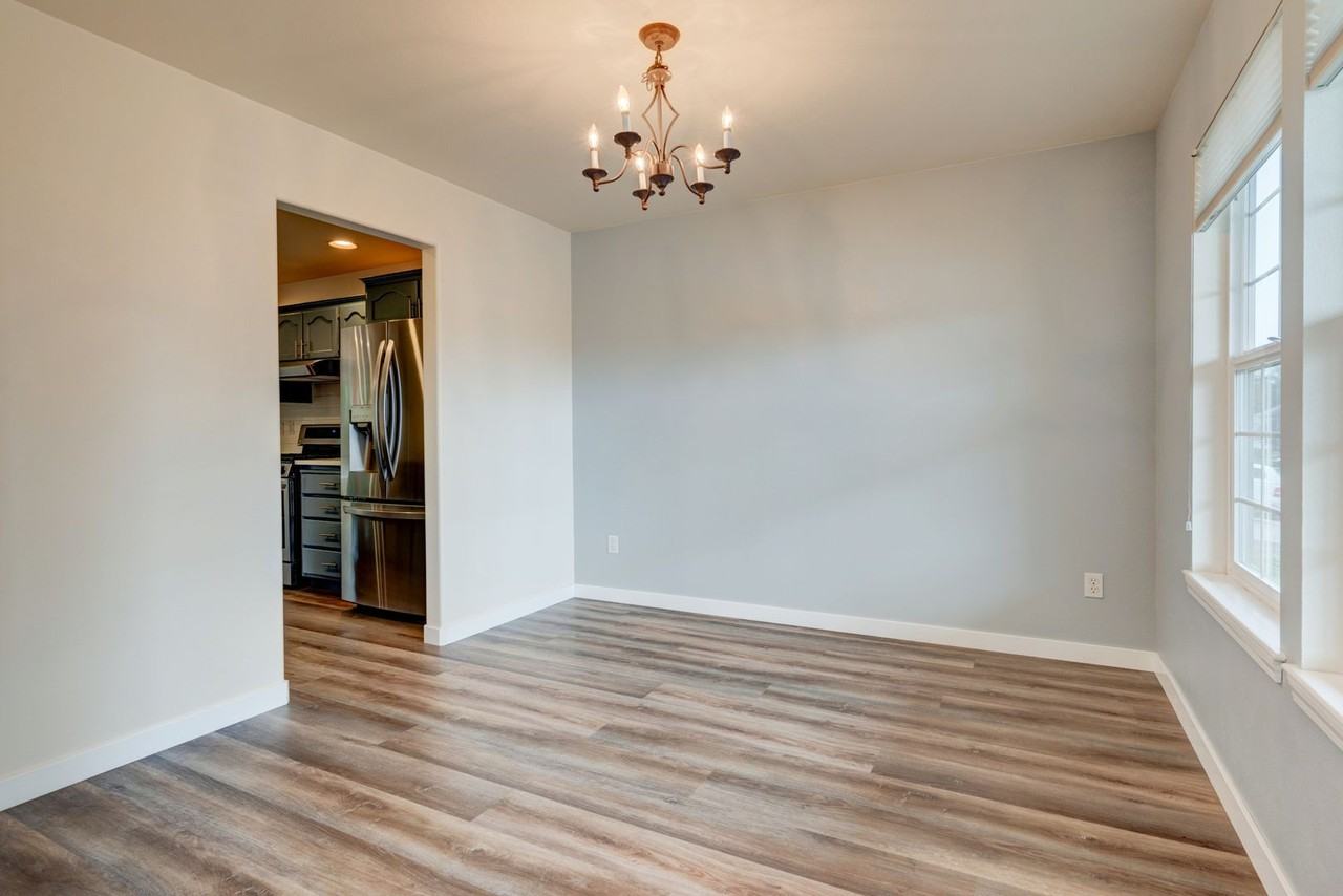 536 Sw Regency Dr - Photo 6 of 25