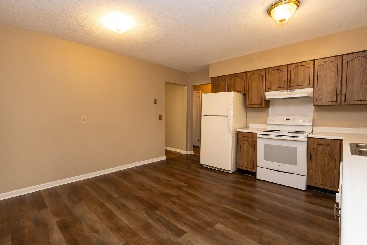 3614 Missionaire Ave - Photo 7 of 15