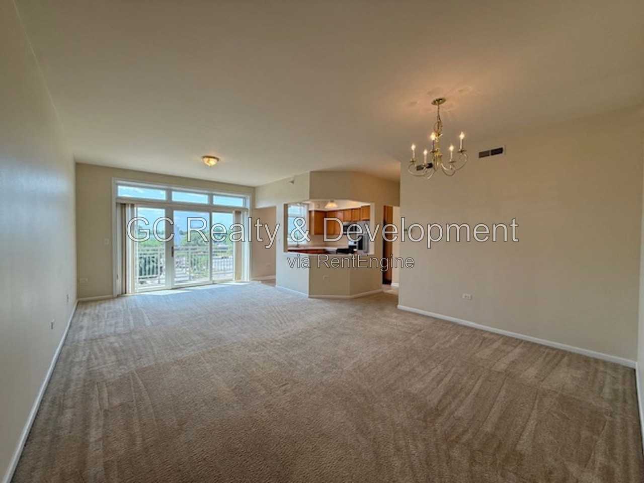 515 Main St #401 - Photo 3 of 24