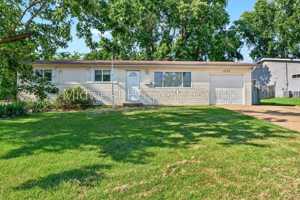featured image of 1205 Acredale Dr