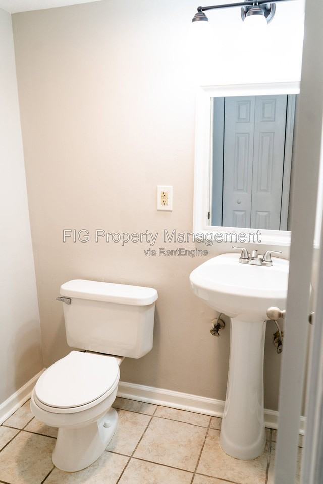 139 Louella Dr - Photo 5 of 13