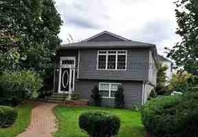 featured image of 114 Queen St