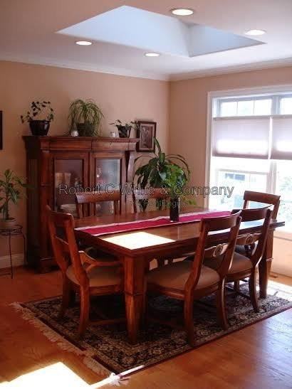 114 Queen St - Photo 6 of 11