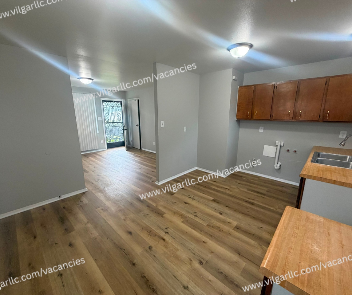 4414 W 24th Pl - Photo 7 of 23