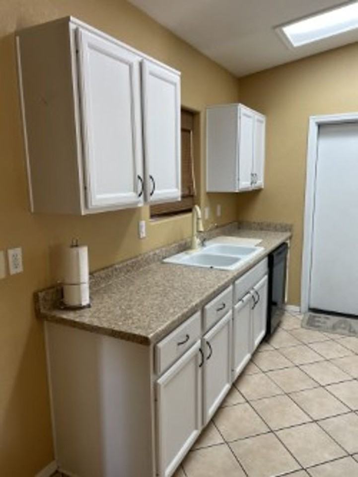 2295 Senita Dr - Photo 5 of 17