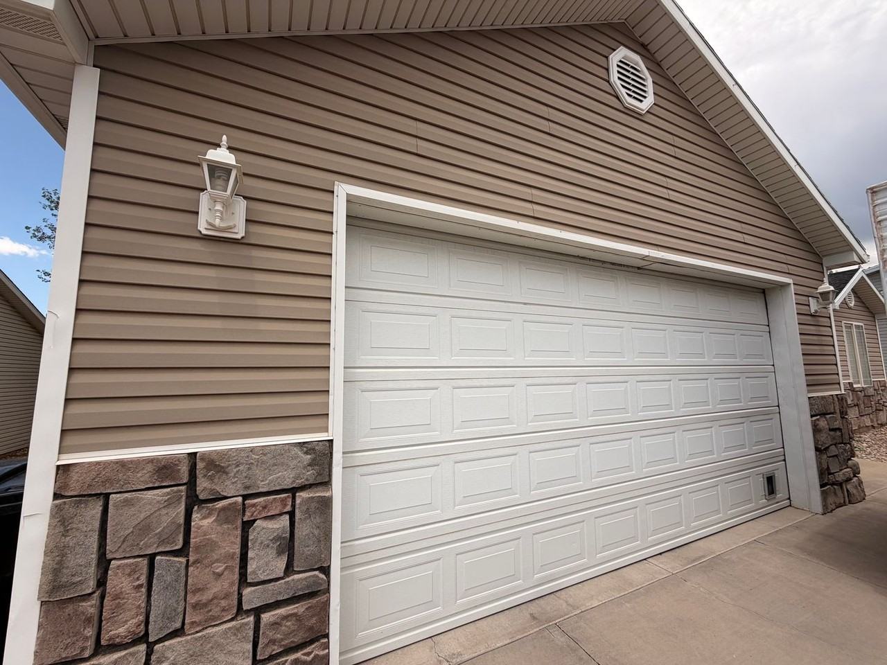 434 W 1600 N - Photo 5 of 12