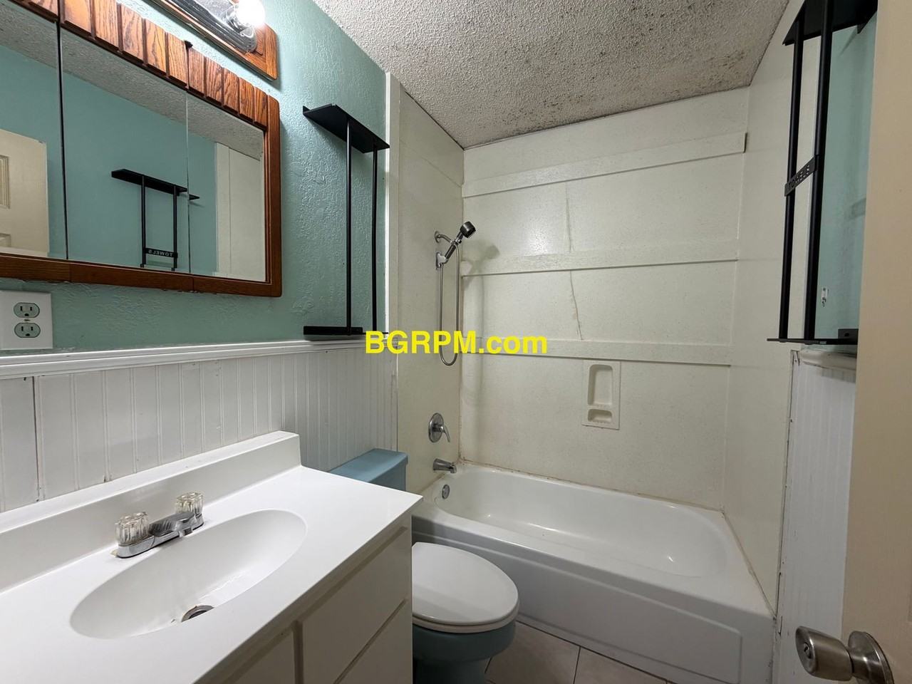 7017 Gibson Rd - Photo 7 of 7