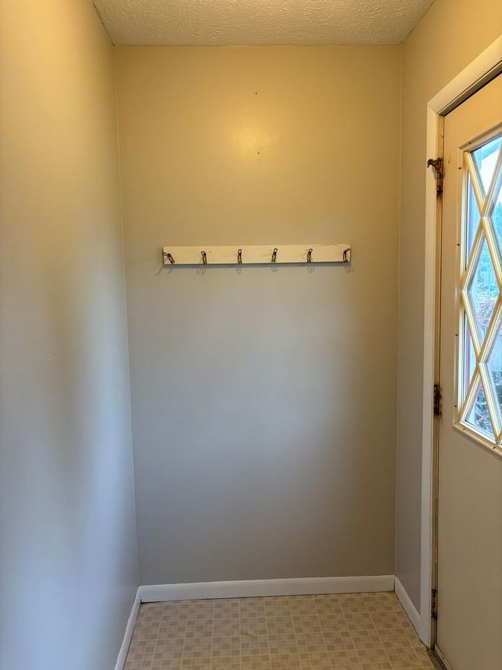 414 E Main St - Photo 2 of 41