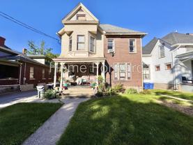 812 W Maxwell St #3 - Photo 1 of 1