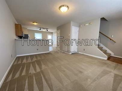 461 Dabney Dr - Photo 2 of 14