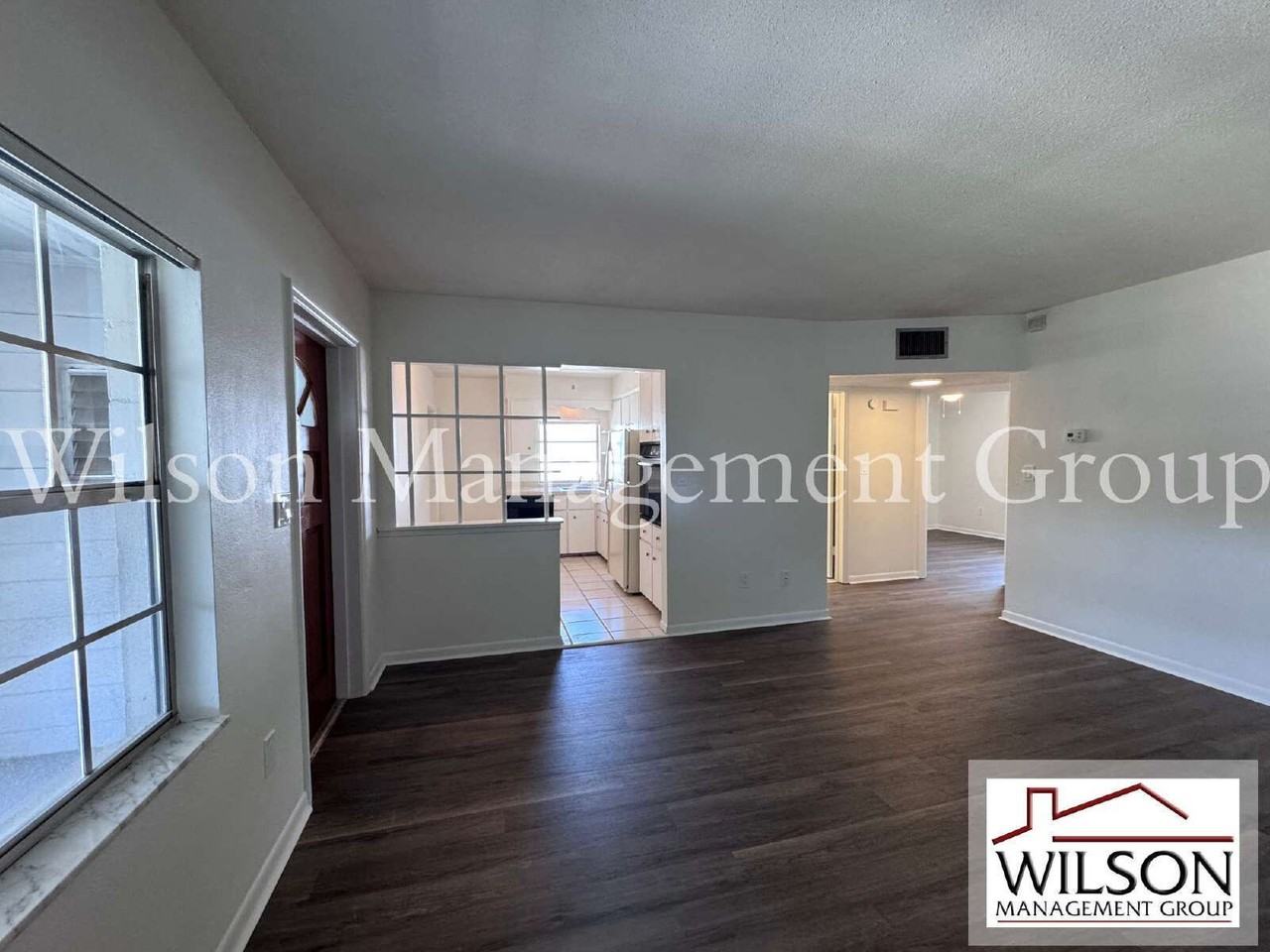 807 Vassar St #D - Photo 5 of 28