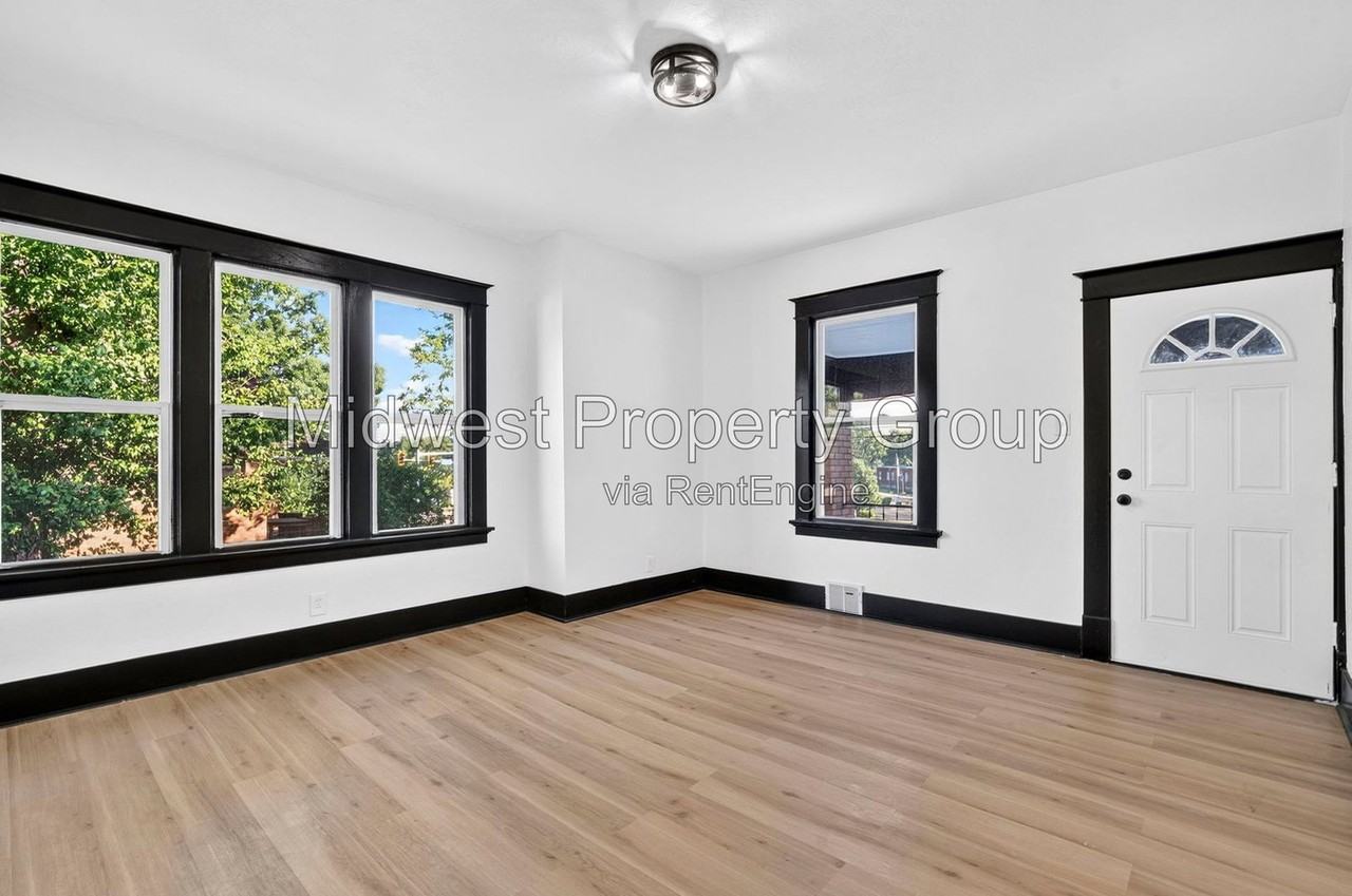 11560 Old Halls Ferry Rd - Photo 4 of 40