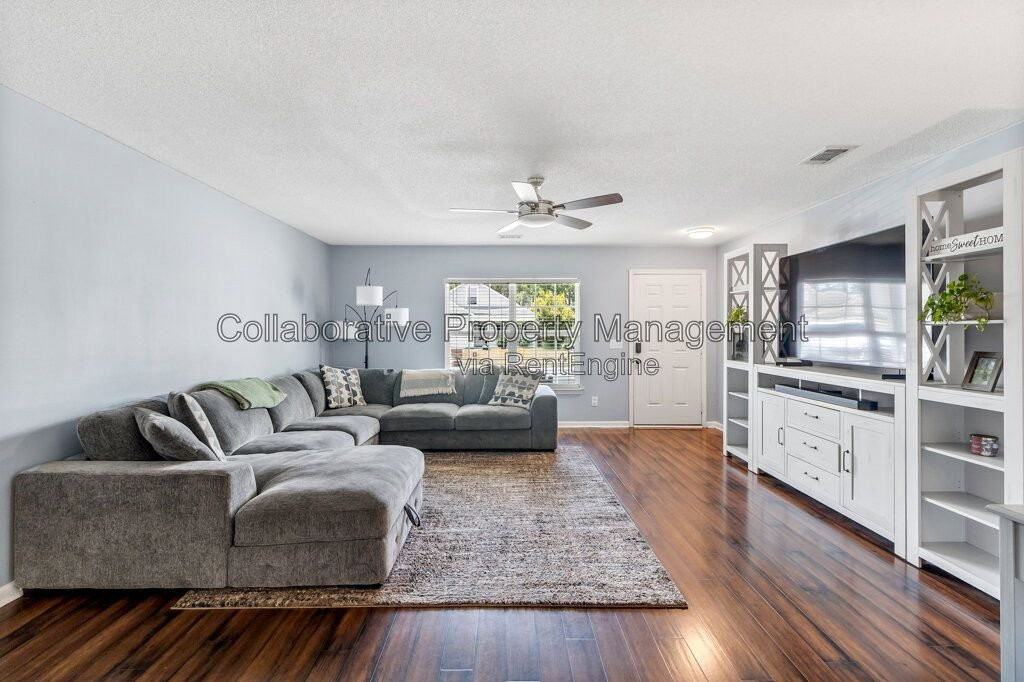 215 Tigers Paw Dr - Photo 5 of 46