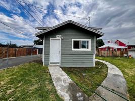 featured image of 614 N 4th Ave