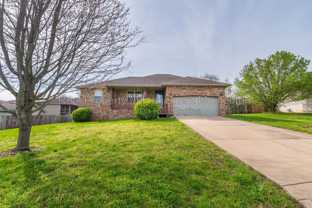 732 E Gallup Hill Rd - Photo 1 of 1