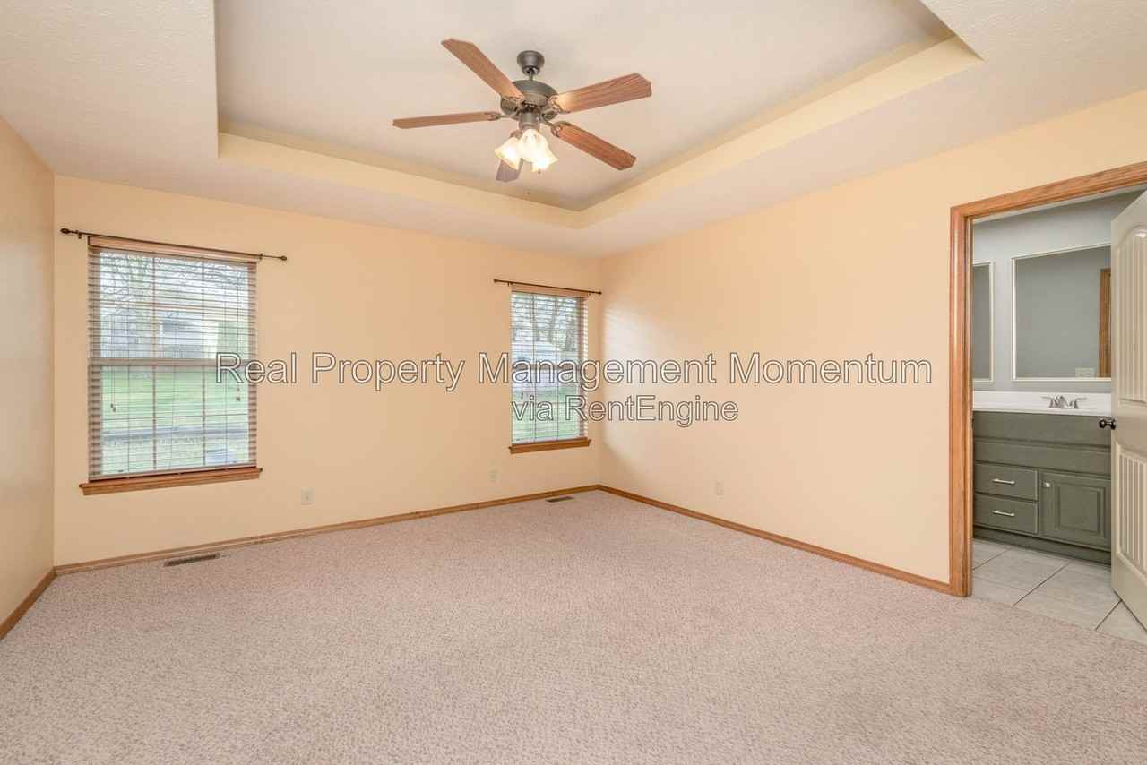 732 E Gallup Hill Rd - Photo 7 of 36