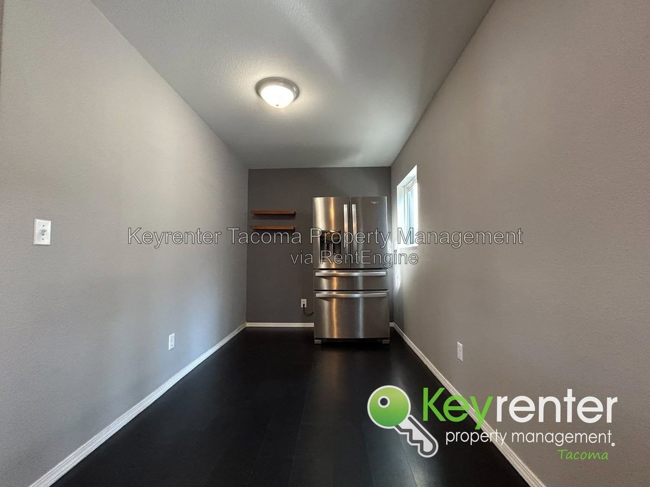 221 Sunset Dr - Photo 5 of 23