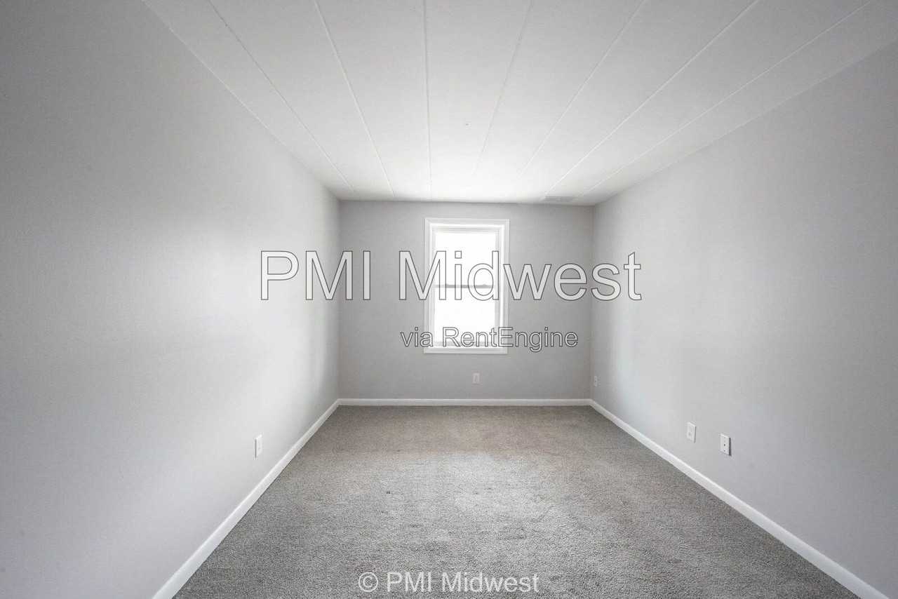 324 Progress Rd #A5 - Photo 7 of 12