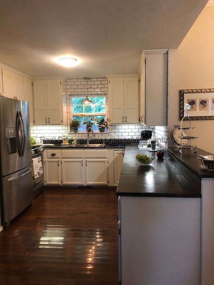 1257 W Batson Pl - Photo 4 of 21