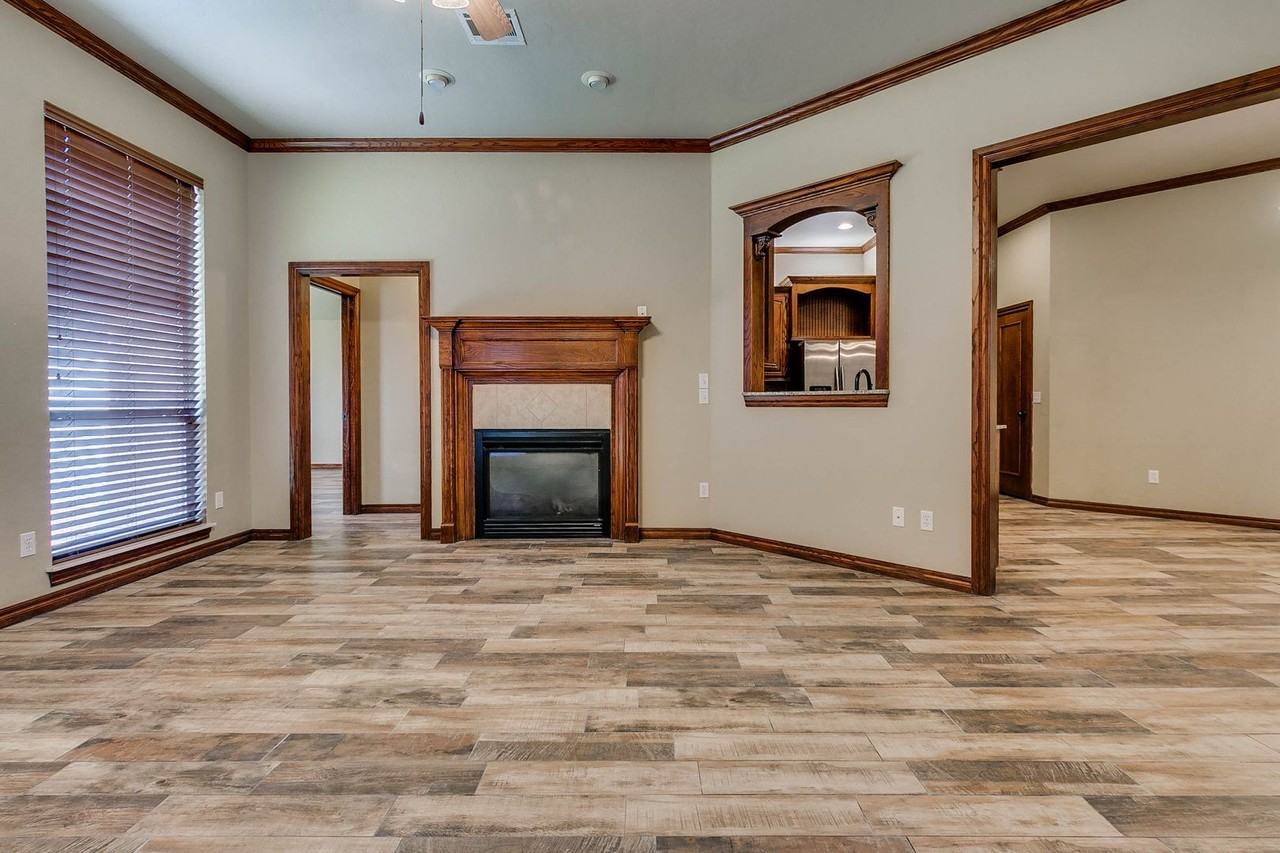 10811 Blue Sky Dr - Photo 7 of 42