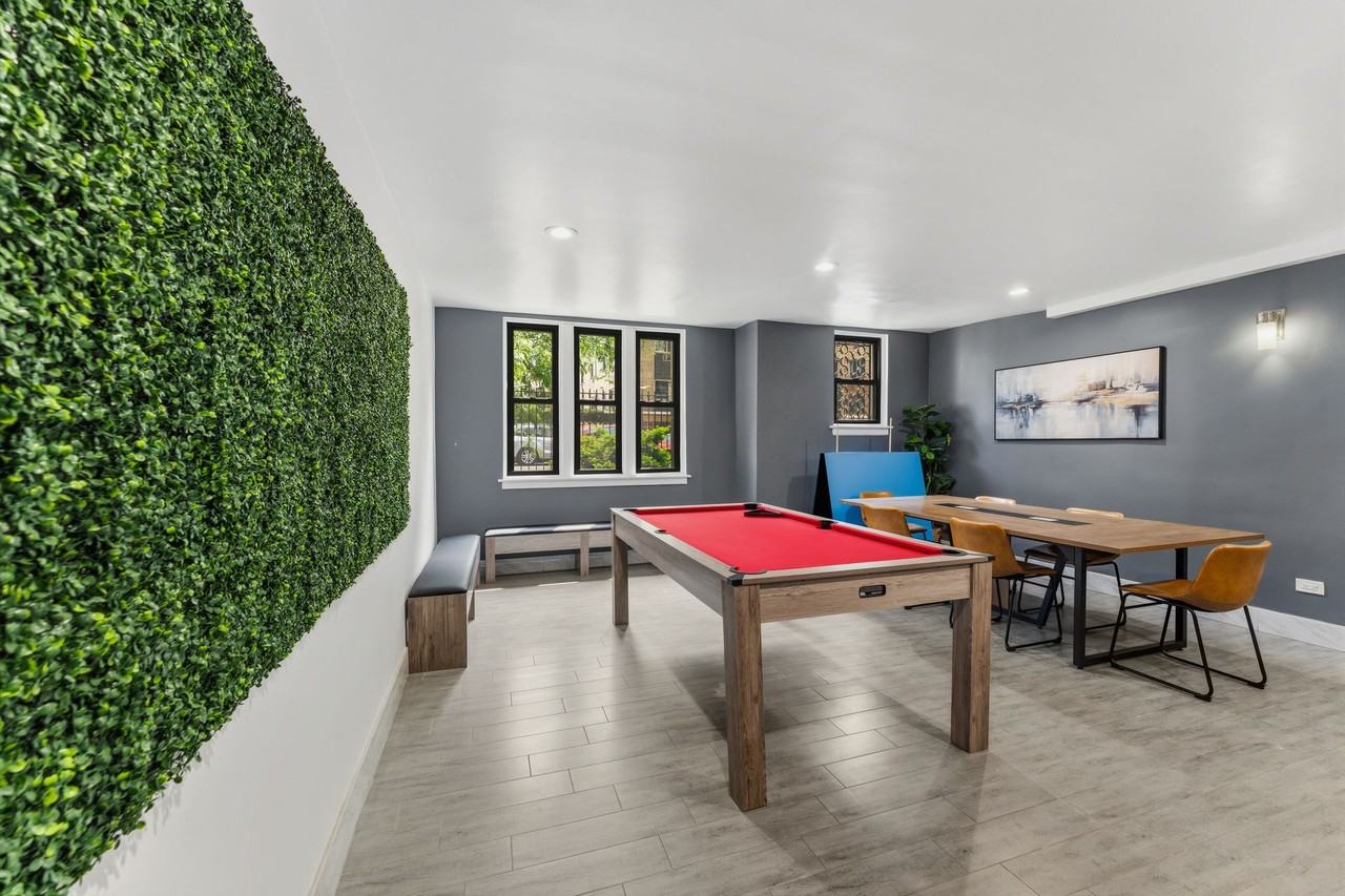 The Winthrop Place - Photo 3 of 5